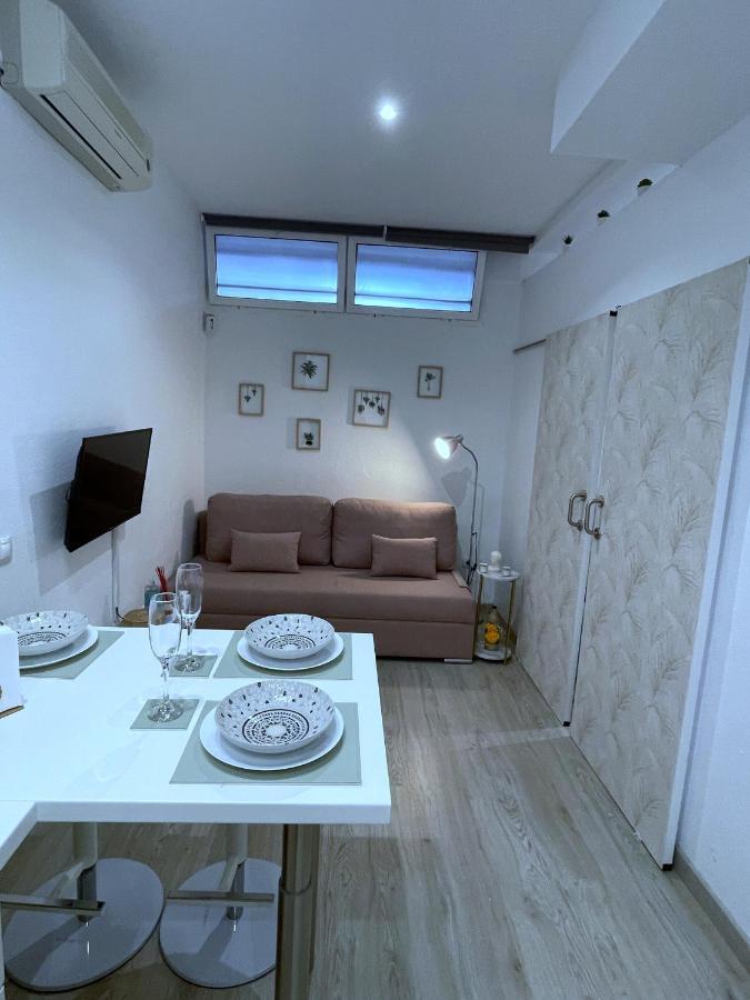 Precioso Apartamento Cerca De La Playa. Apartment Беналмадена Екстериор снимка