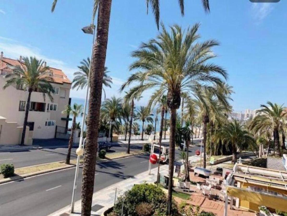Precioso Apartamento Cerca De La Playa. Apartment Беналмадена Екстериор снимка